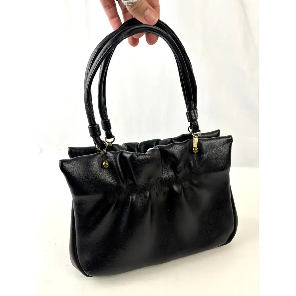Vintage 1950s 60s‎ Black Gathered Leather Top Handle Purse Clasp Closure